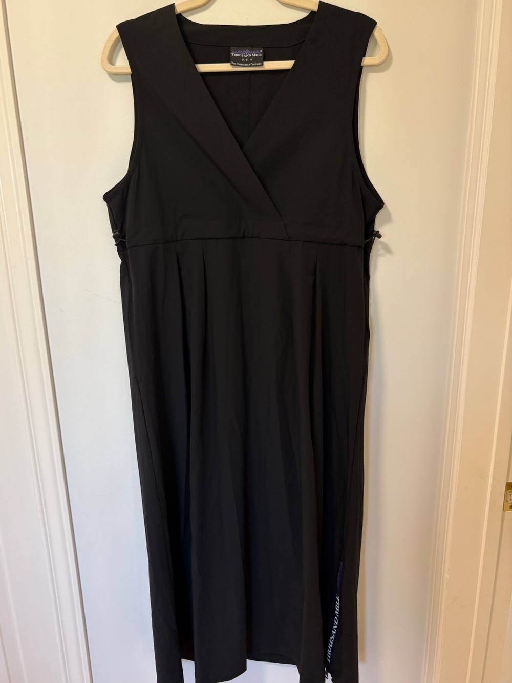 Outdoor Thousand Mile USA Black Hiking Outdoor Sports Maxi Dress size F = L?